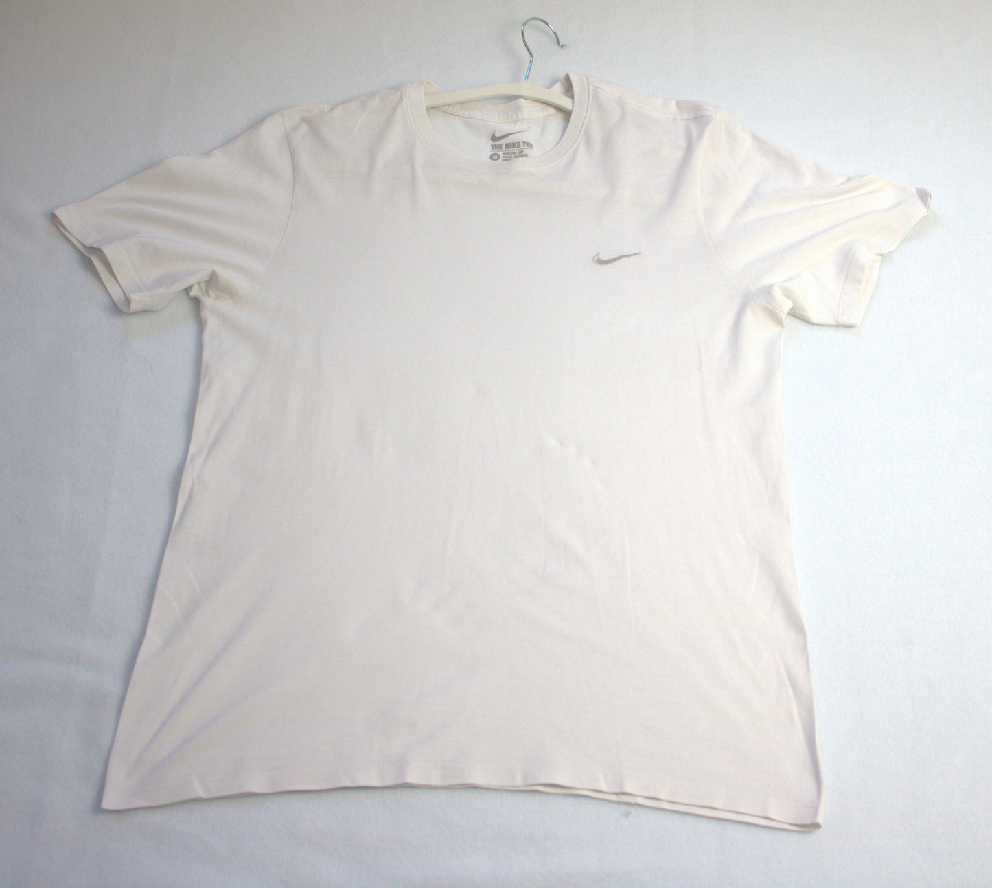 Nike, Crew Neck, White, Mens, Size Medium, T-Shirt, Used - Good Condition